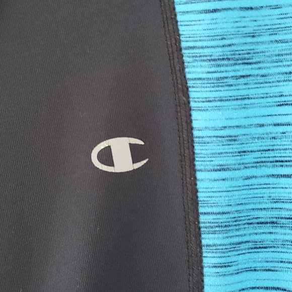 ⭐️3/ $30⭐️ Champion Women's Cropped Activewear Leggings Blue Black Stretch Sz L - Picture 7 of 13